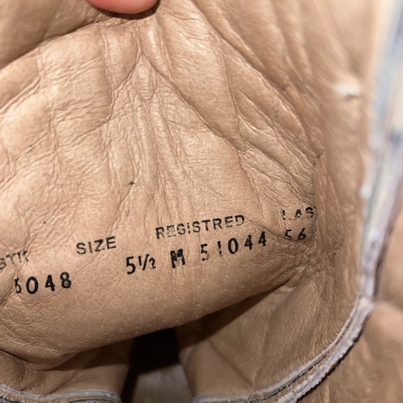 Circle G ladies embroidered brown leather cowboy boots, snip toe, sz 5.5 - Picture 4 of 9